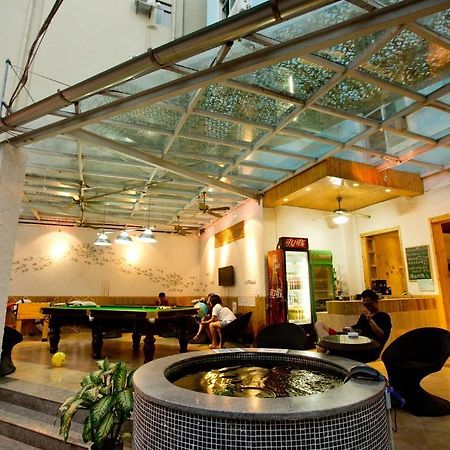 Sanya Bluesky International Youth Hostel Dış mekan fotoğraf
