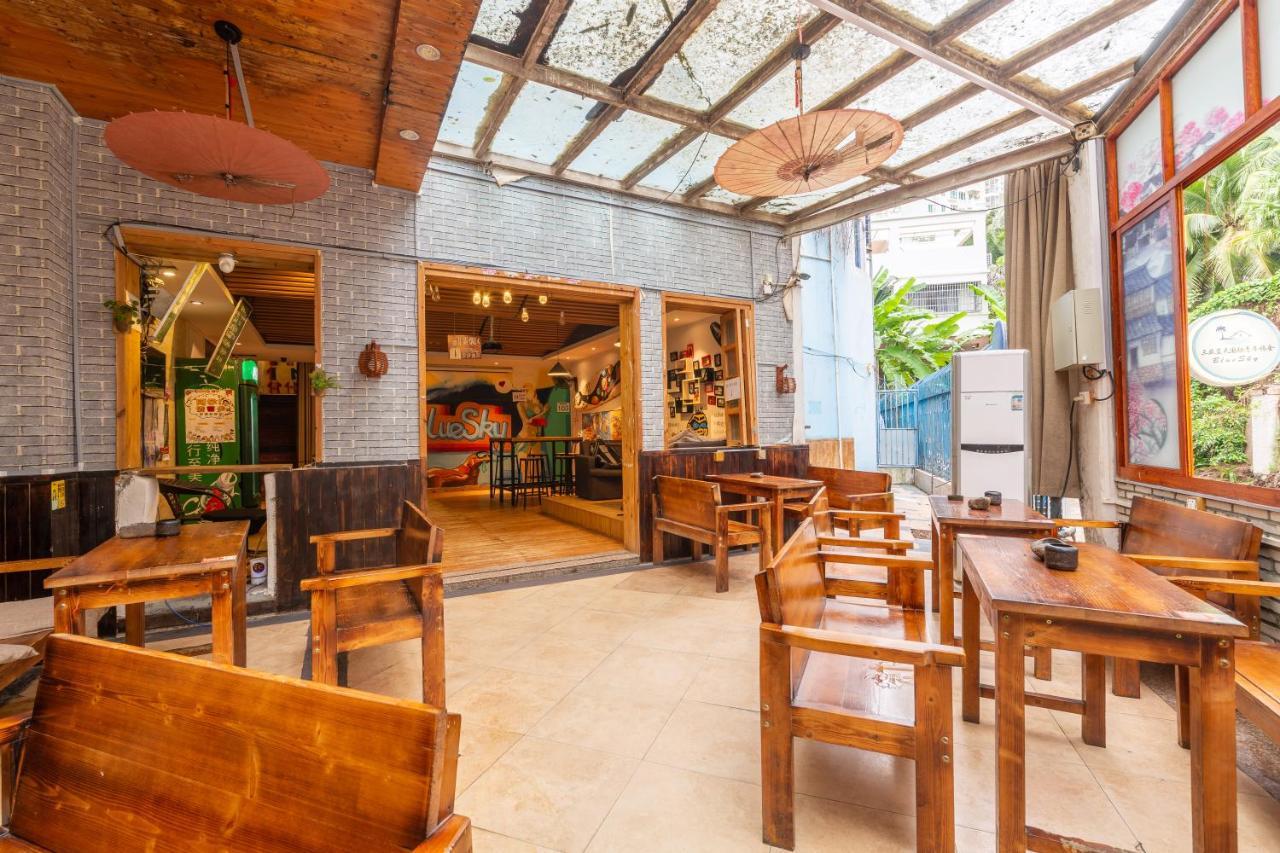 Sanya Bluesky International Youth Hostel Dış mekan fotoğraf