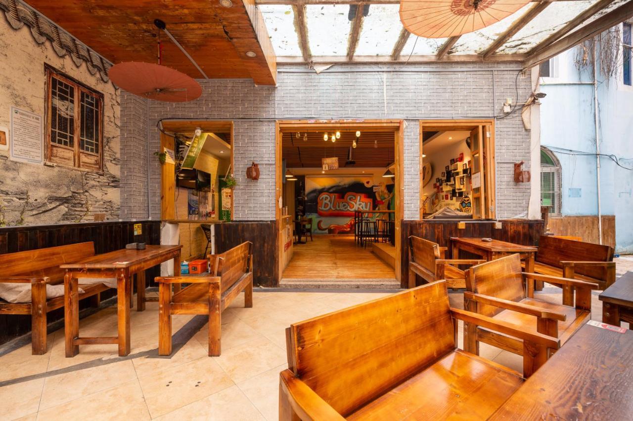 Sanya Bluesky International Youth Hostel Dış mekan fotoğraf