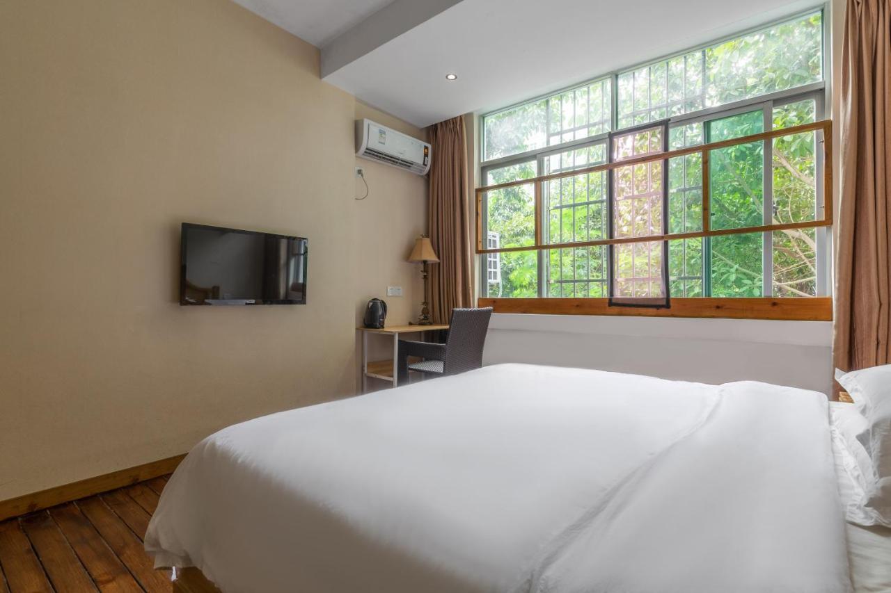 Sanya Bluesky International Youth Hostel Dış mekan fotoğraf